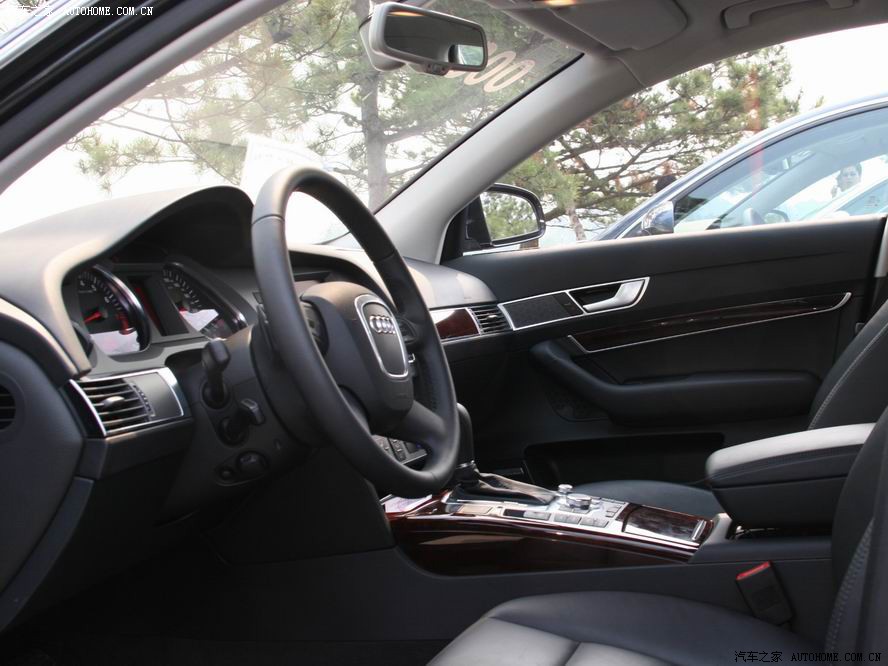 Audi A6L 2026 — Салон, фото 21