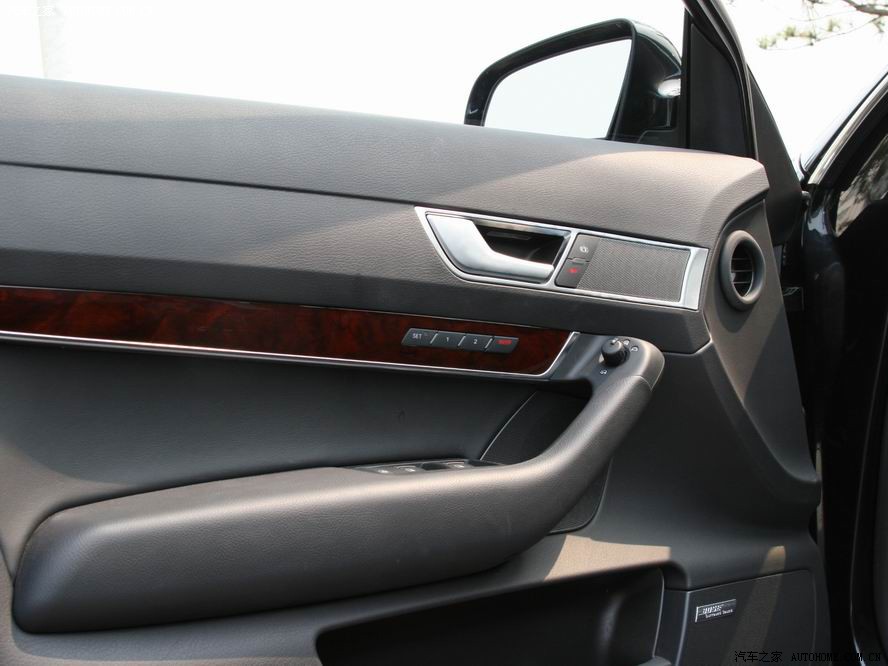 Audi A6L 2026 — Сиденья и пространство, фото 19