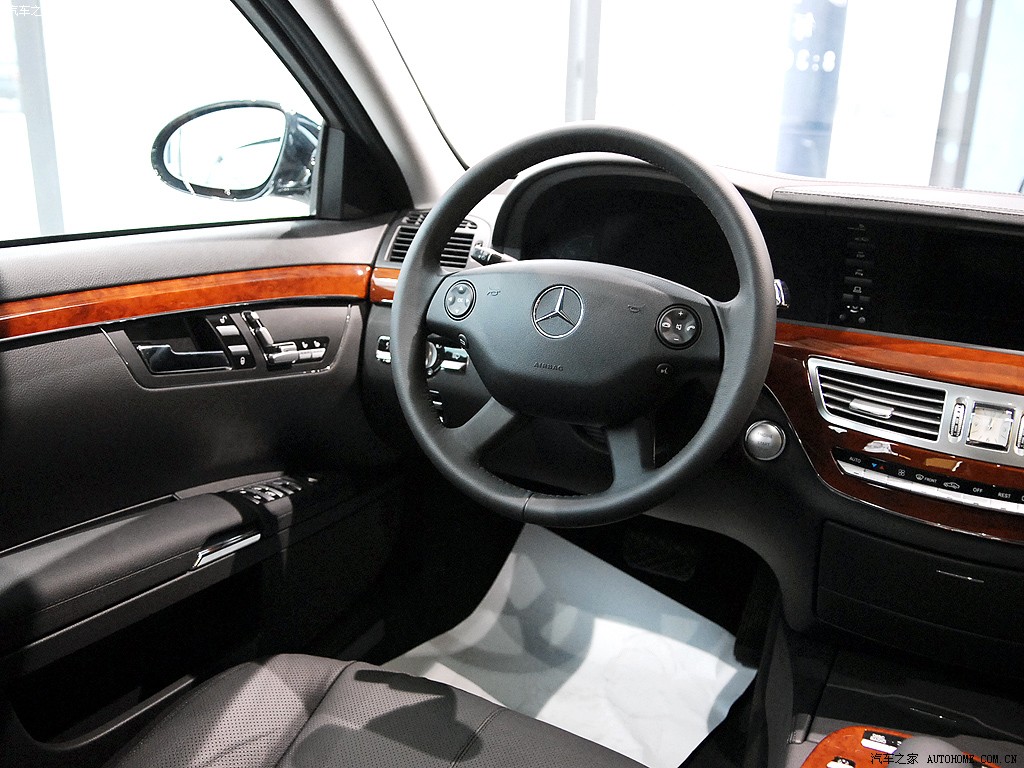Mercedes-Benz S-Class 2026 — Салон, фото 42
