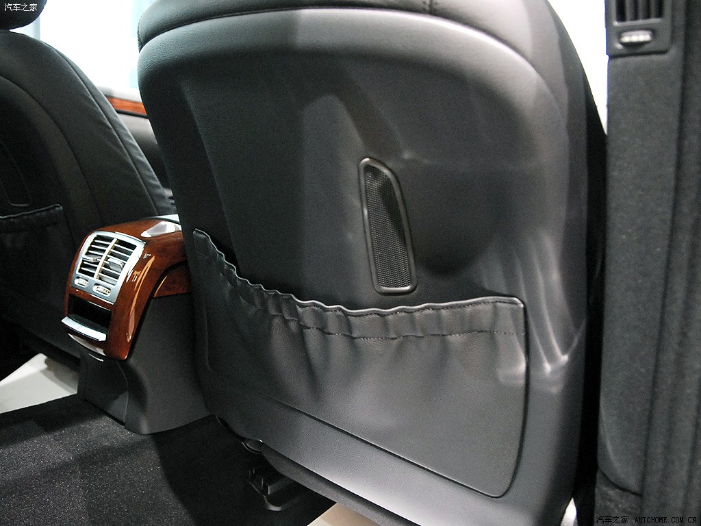 Mercedes-Benz S-Class 2026 — Сиденья и пространство, фото 28