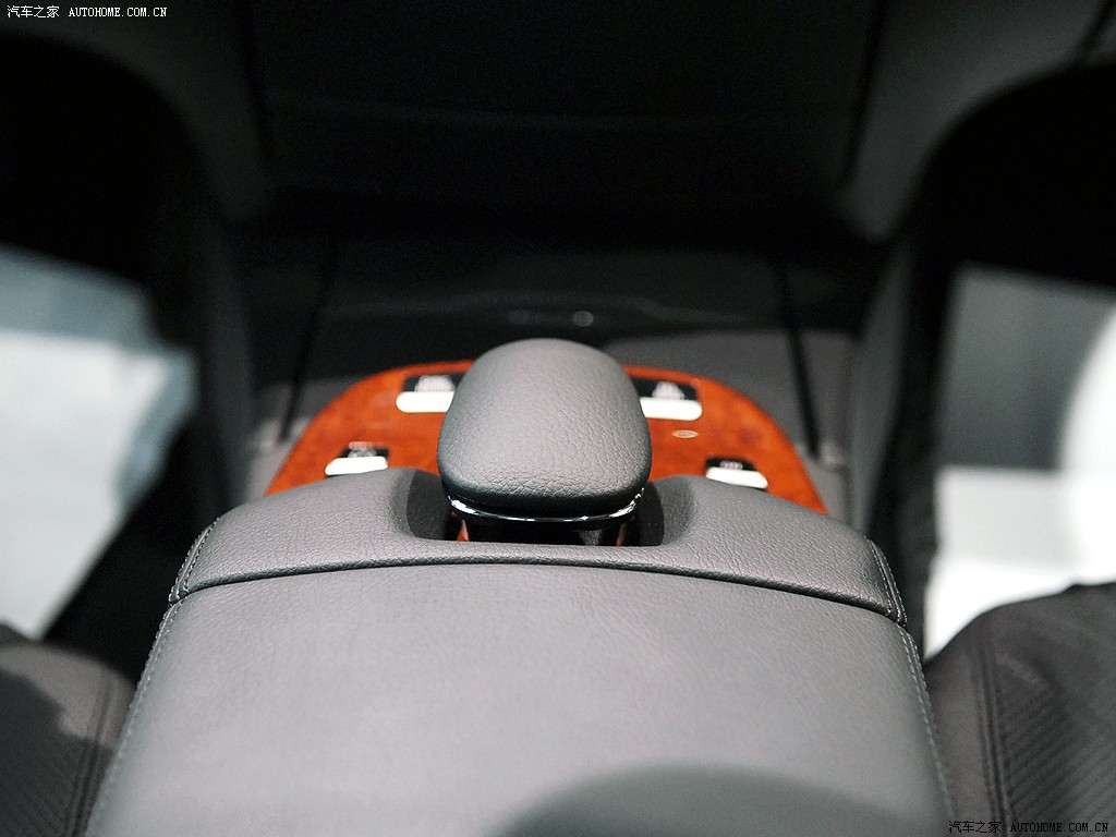 Mercedes-Benz S-Class 2026 — Салон, фото 38