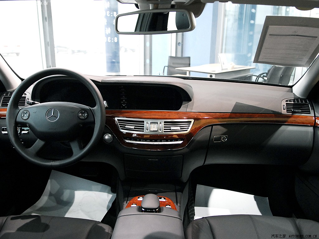 Mercedes-Benz S-Class 2026 — Салон, фото 39