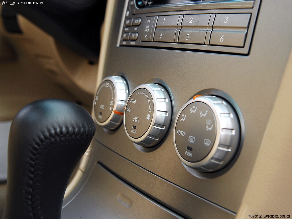 Subaru Forester 2026 — фото 111