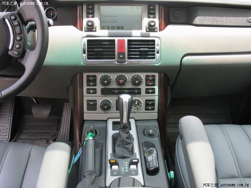 Land Rover Range Rover 2026 — Салон, фото 2
