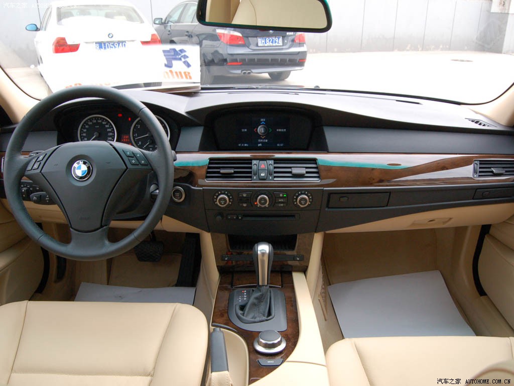 BMW 5 Series 2026 — Салон, фото 20