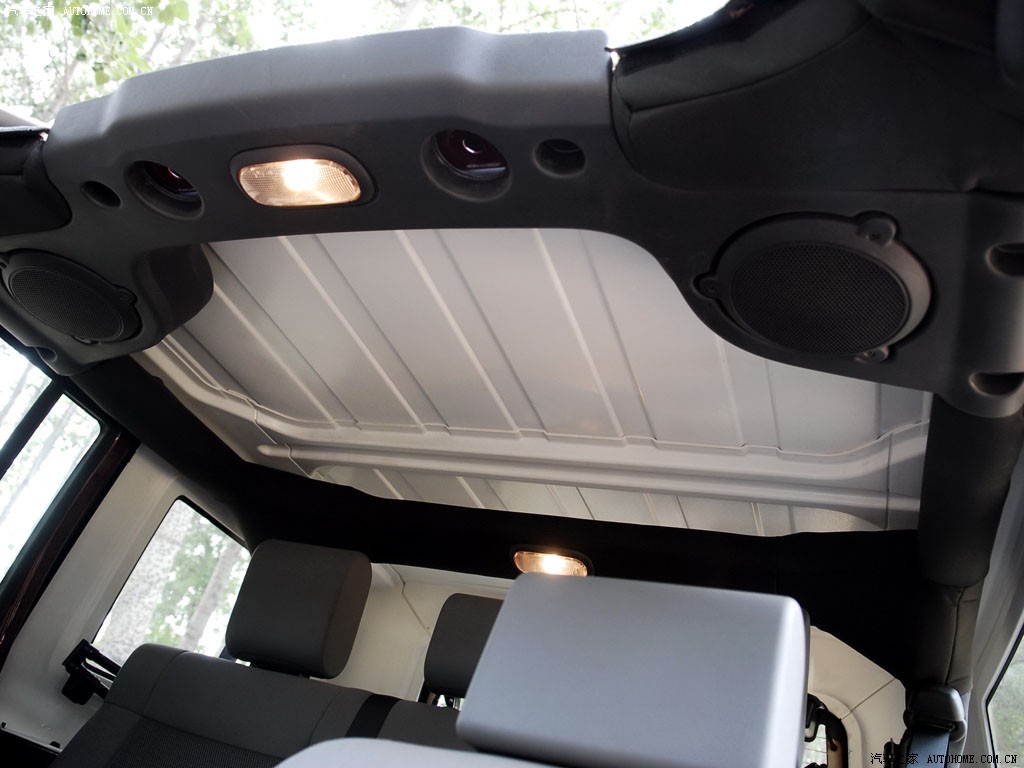 Jeep Wrangler 2026 — фото 176