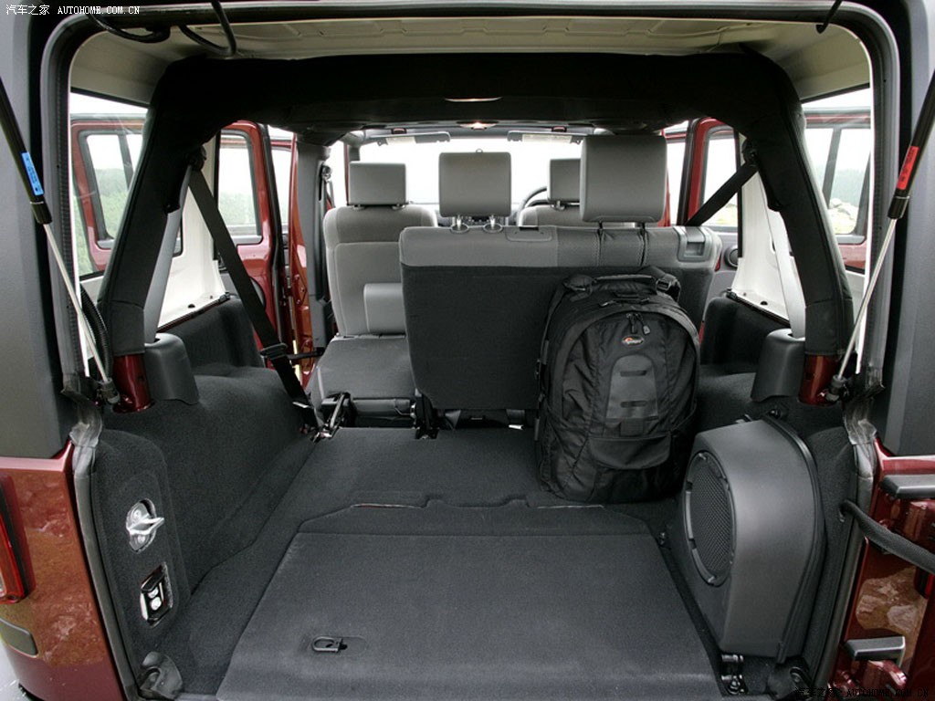 Jeep Wrangler 2026 — фото 181
