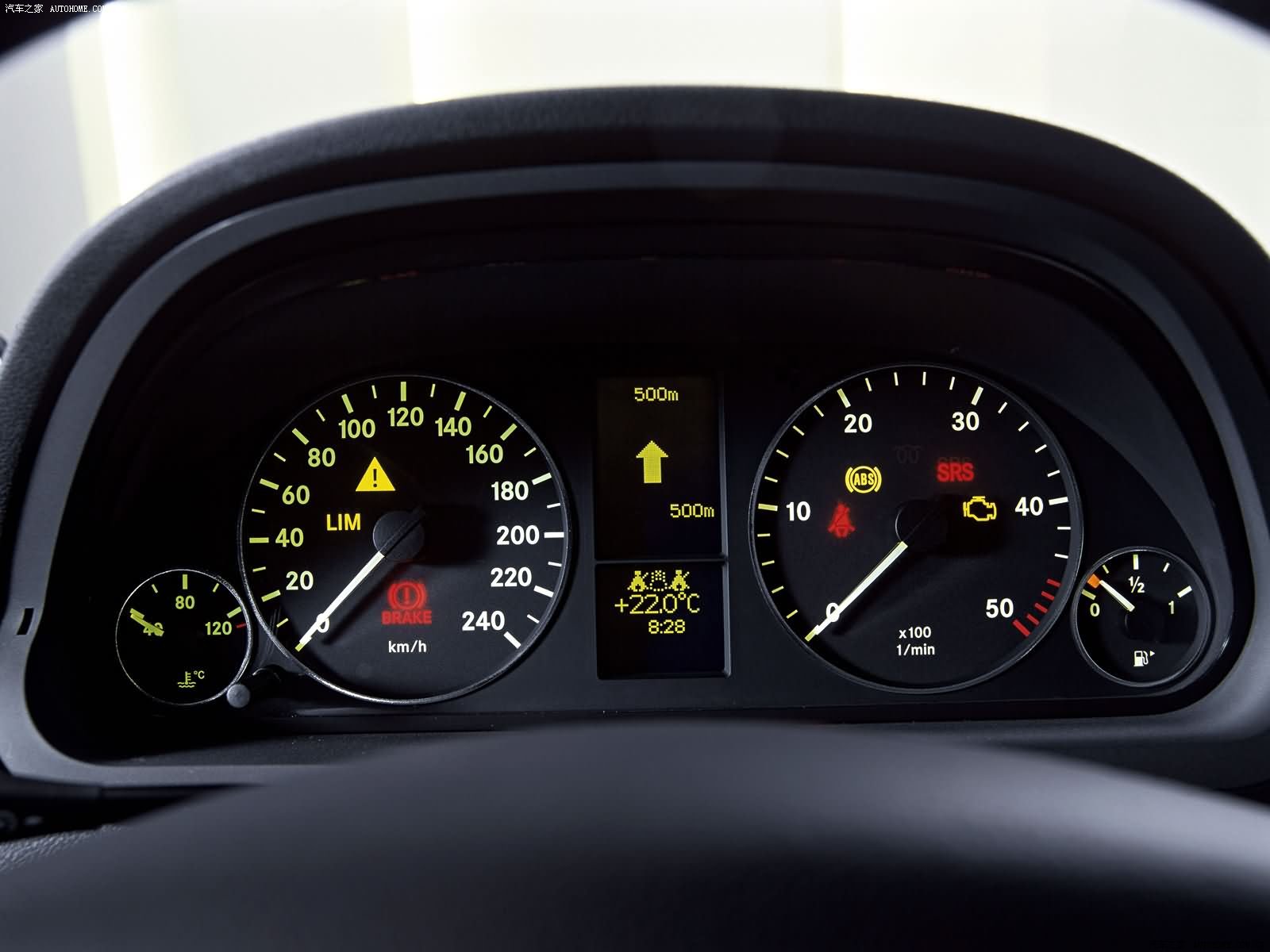 Mercedes-Benz A-Class 2022 — фото 95