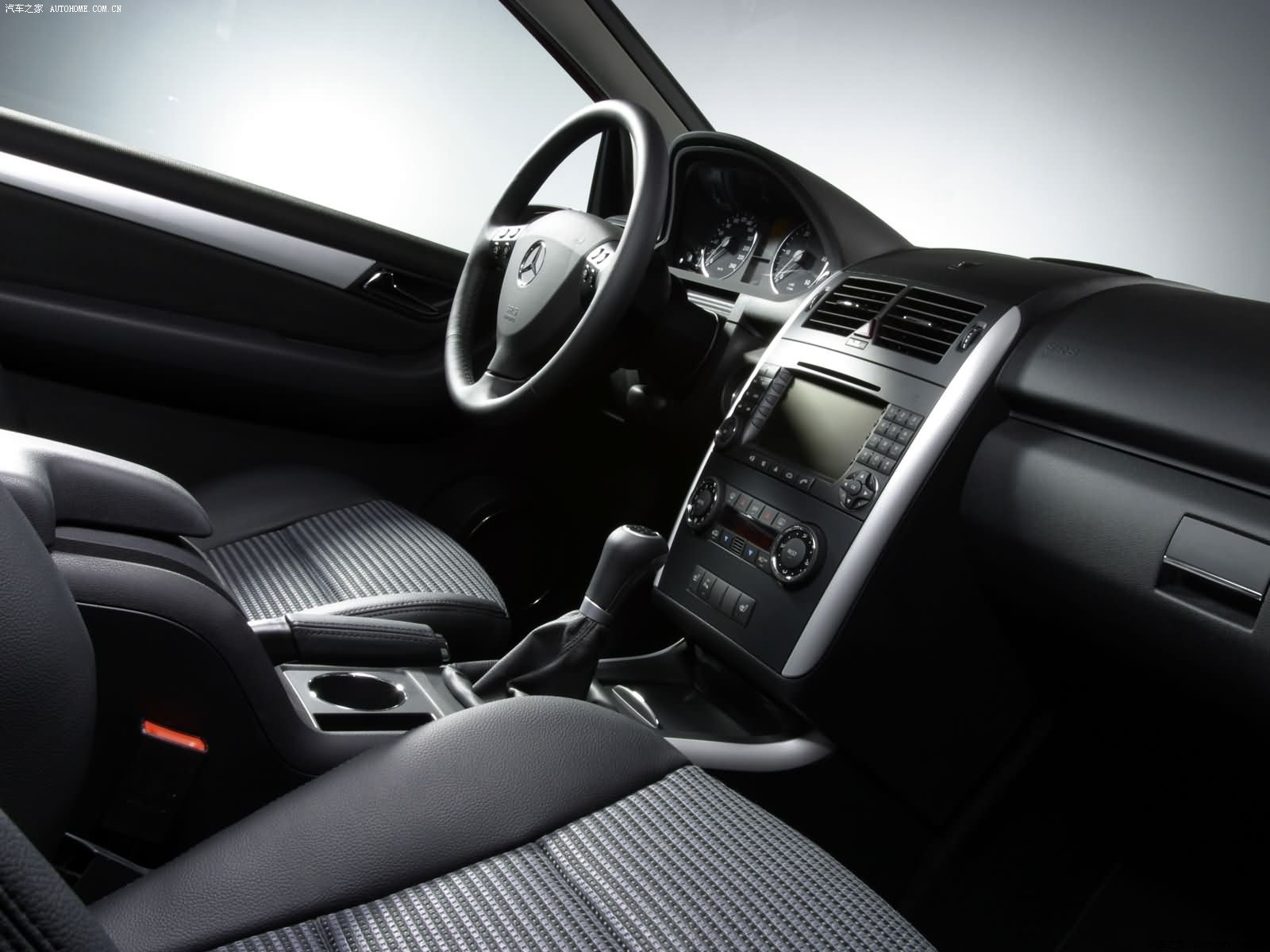 Mercedes-Benz A-Class 2022 — фото 168