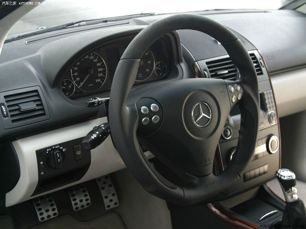 Mercedes-Benz A-Class 2022 — фото 211