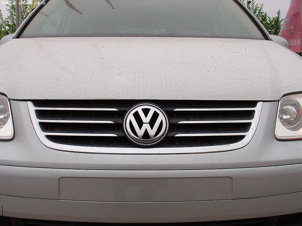 Volkswagen Touran 2022 — фото 225
