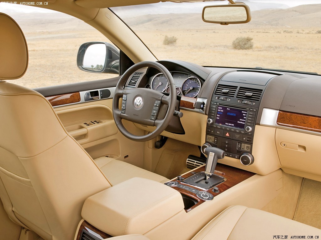 Volkswagen Touareg 2026 — Салон, фото 36