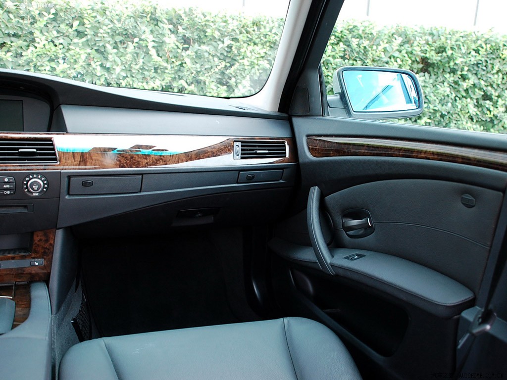 BMW 5 Series 2026 — Салон, фото 67