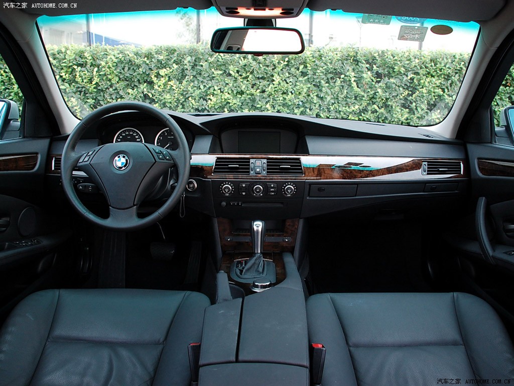 BMW 5 Series 2026 — Салон, фото 64