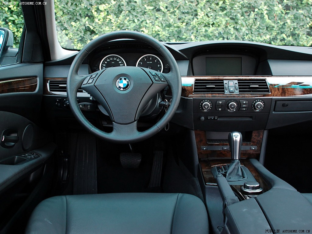 BMW 5 Series 2026 — Салон, фото 68