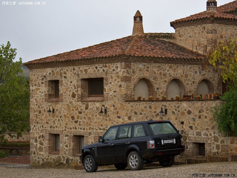 Land Rover Range Rover 2026 — Внешний вид, фото 18