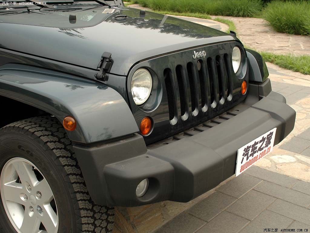 Jeep Wrangler 2026 — фото 215
