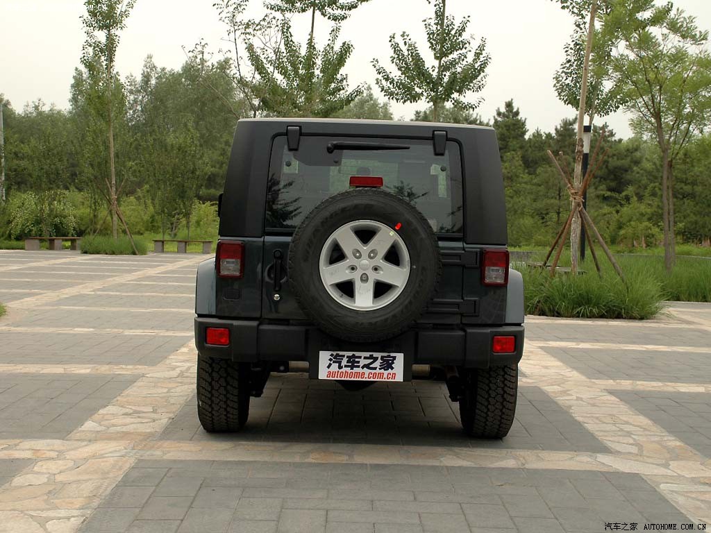 Jeep Wrangler 2026 — фото 24