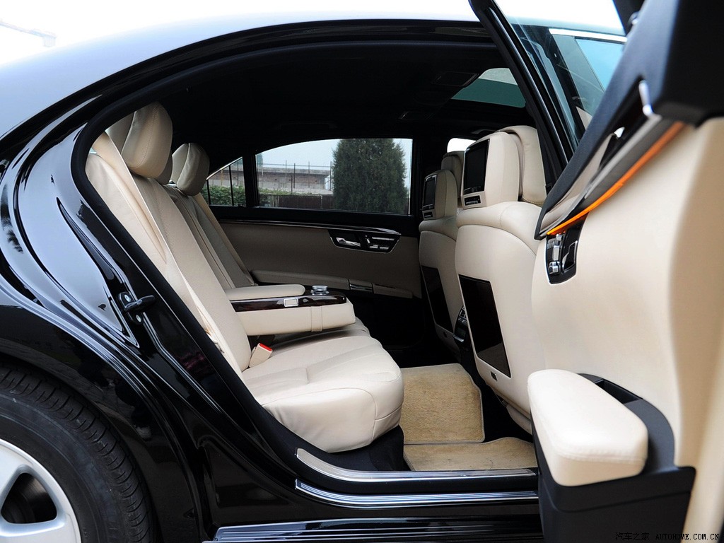 Mercedes-Benz S-Class 2026 — Сиденья и пространство, фото 40