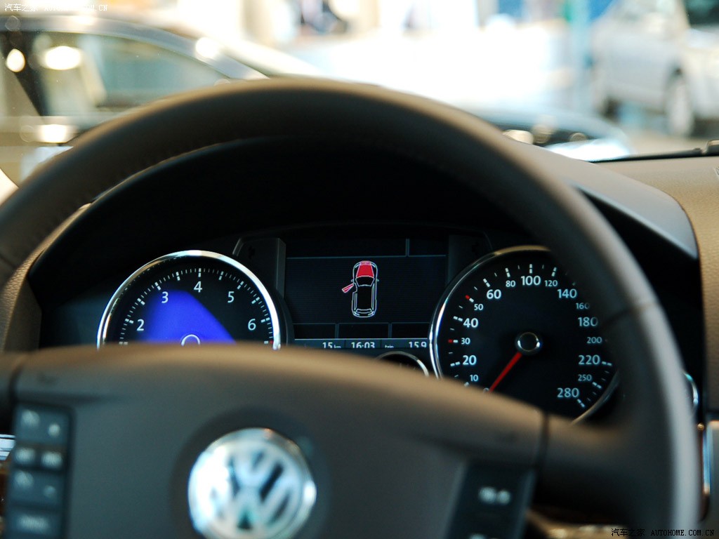 Volkswagen Touareg 2026 — Салон, фото 46