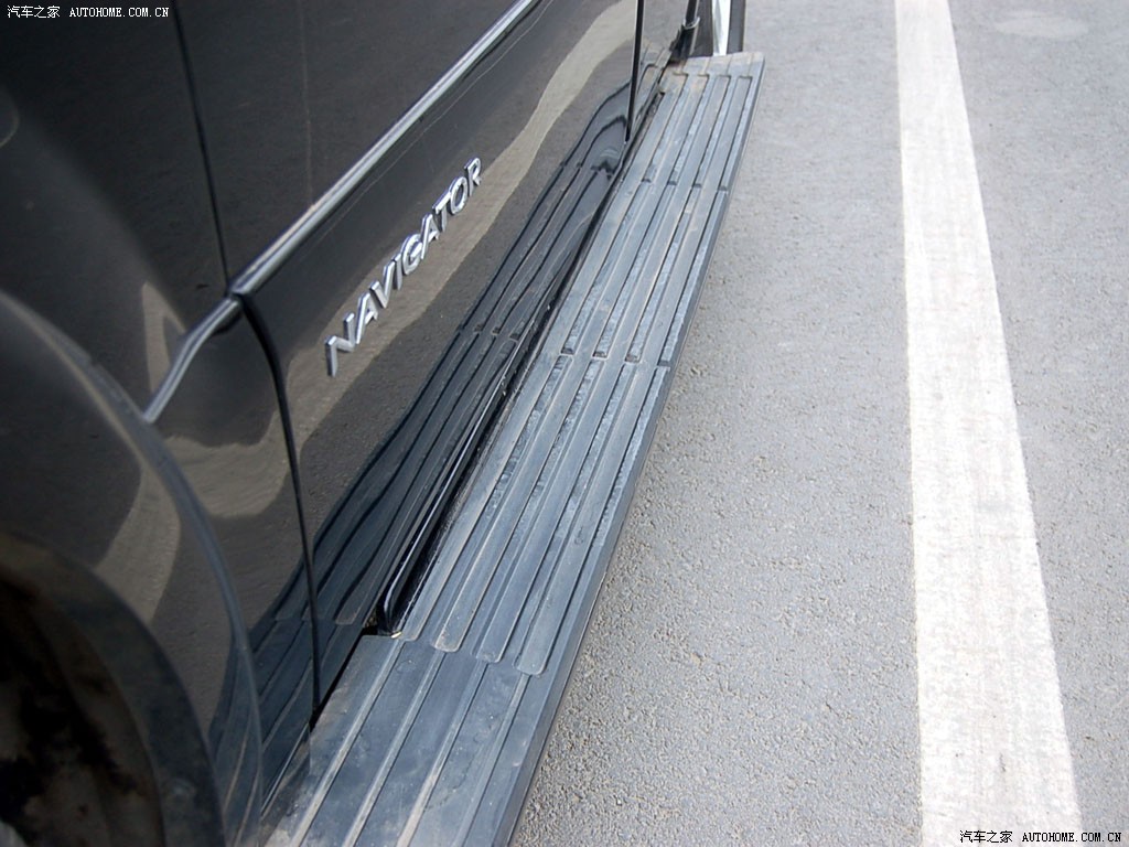 Lincoln Navigator 2025 — Детали, фото 20