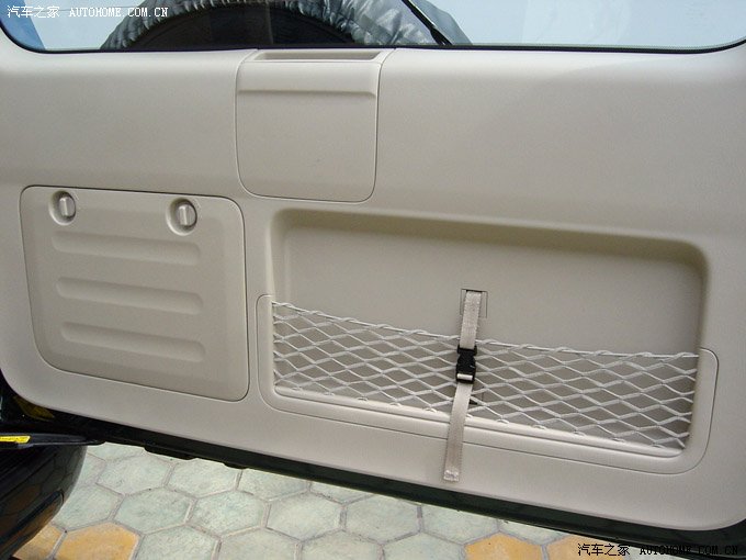 Toyota Prado 2026 — Сиденья и пространство, фото 5