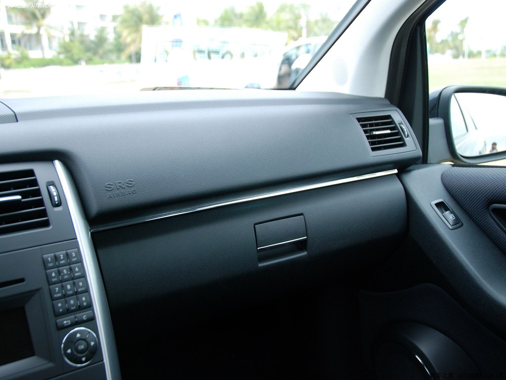 Mercedes-Benz B-Class 2022 — фото 108