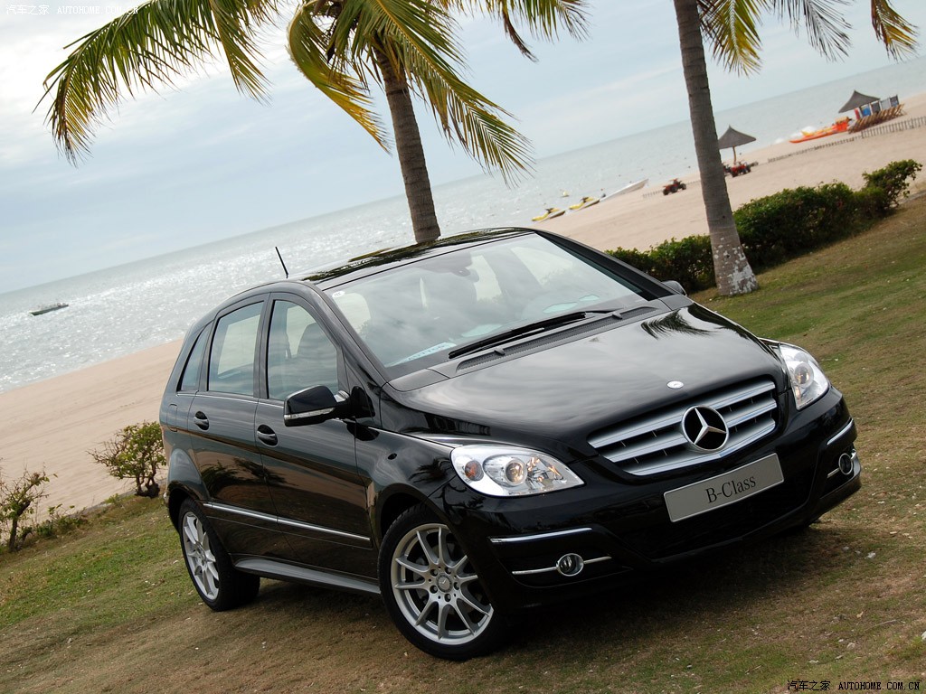Mercedes-Benz B-Class 2022 — фото 13
