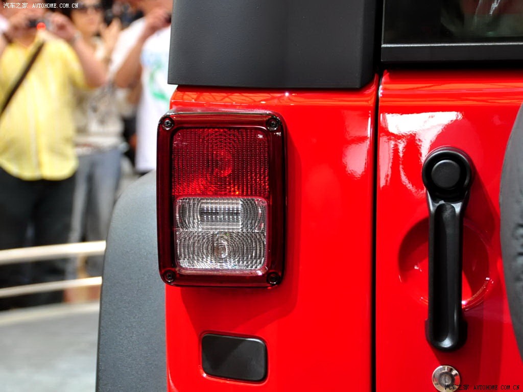 Jeep Wrangler 2026 — фото 240