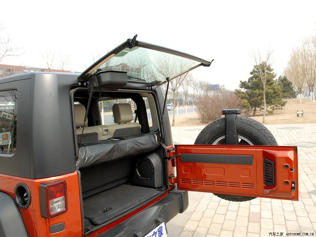 Jeep Wrangler 2026 — фото 189