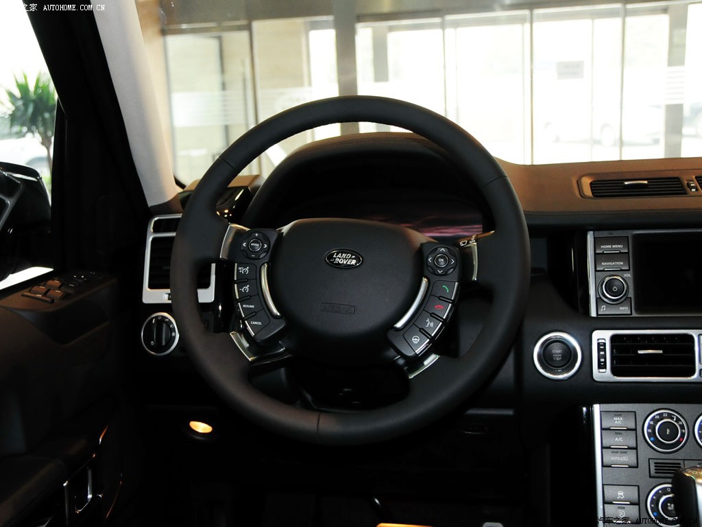 Land Rover Range Rover 2026 — Салон, фото 29