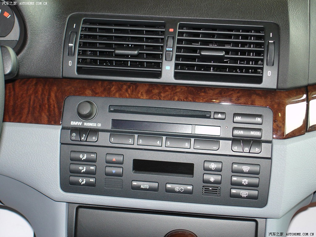 BMW 3 Series 2026 — фото 111