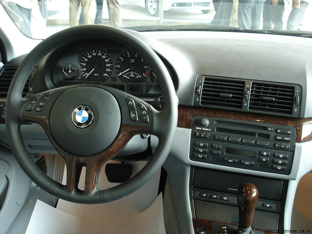 BMW 3 Series 2026 — фото 109
