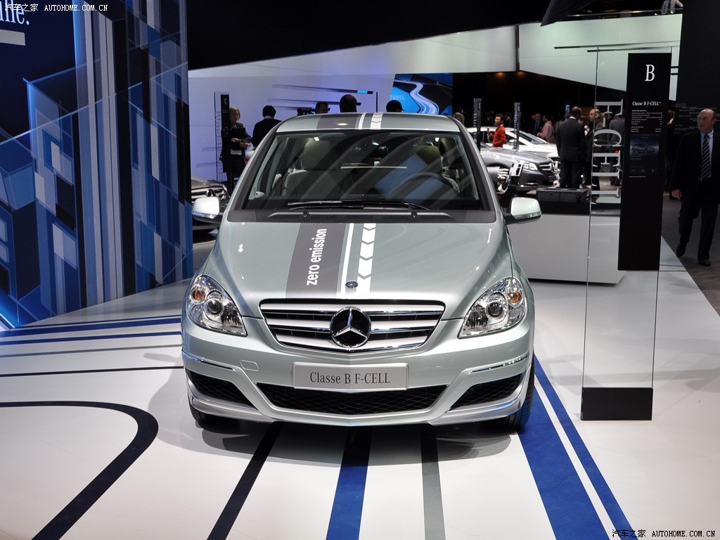 Mercedes-Benz B-Class 2022 — фото 27