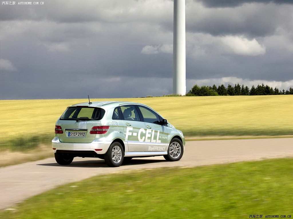 Mercedes-Benz B-Class 2022 — фото 23