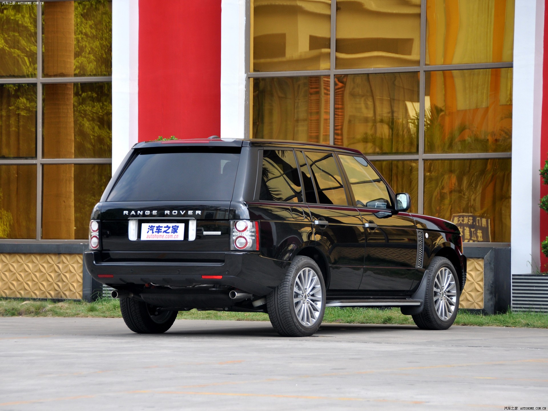 Land Rover Range Rover 2026 — Внешний вид, фото 67