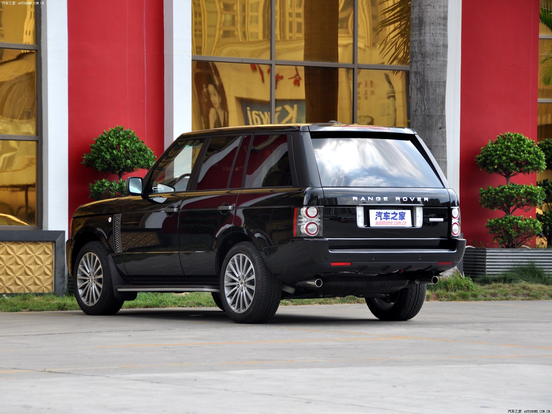 Land Rover Range Rover 2026 — Внешний вид, фото 68