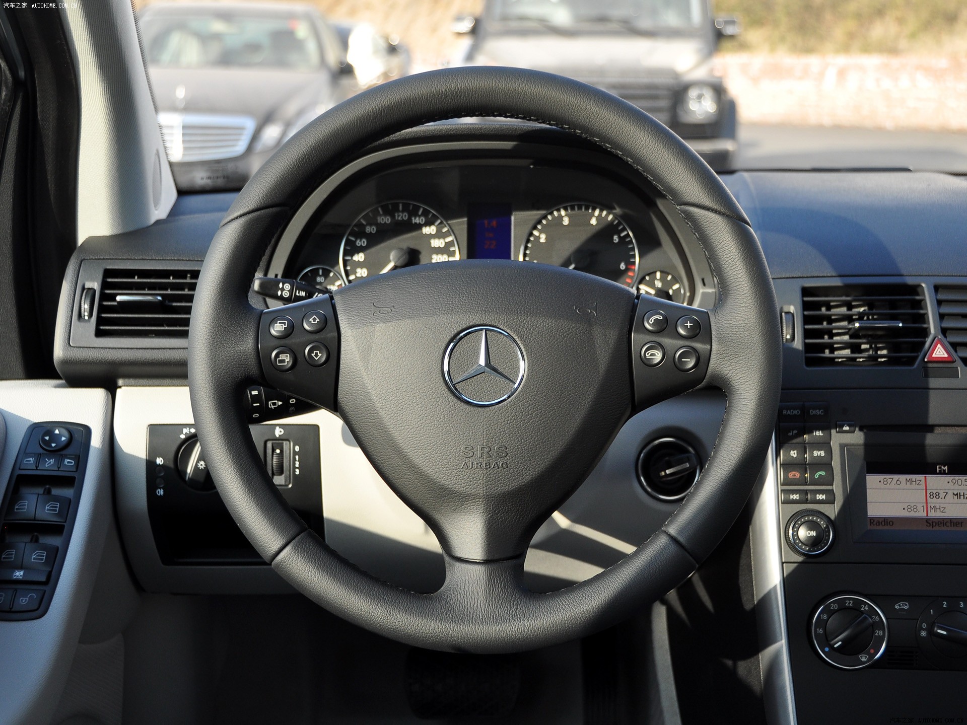 Mercedes-Benz A-Class 2022 — фото 107