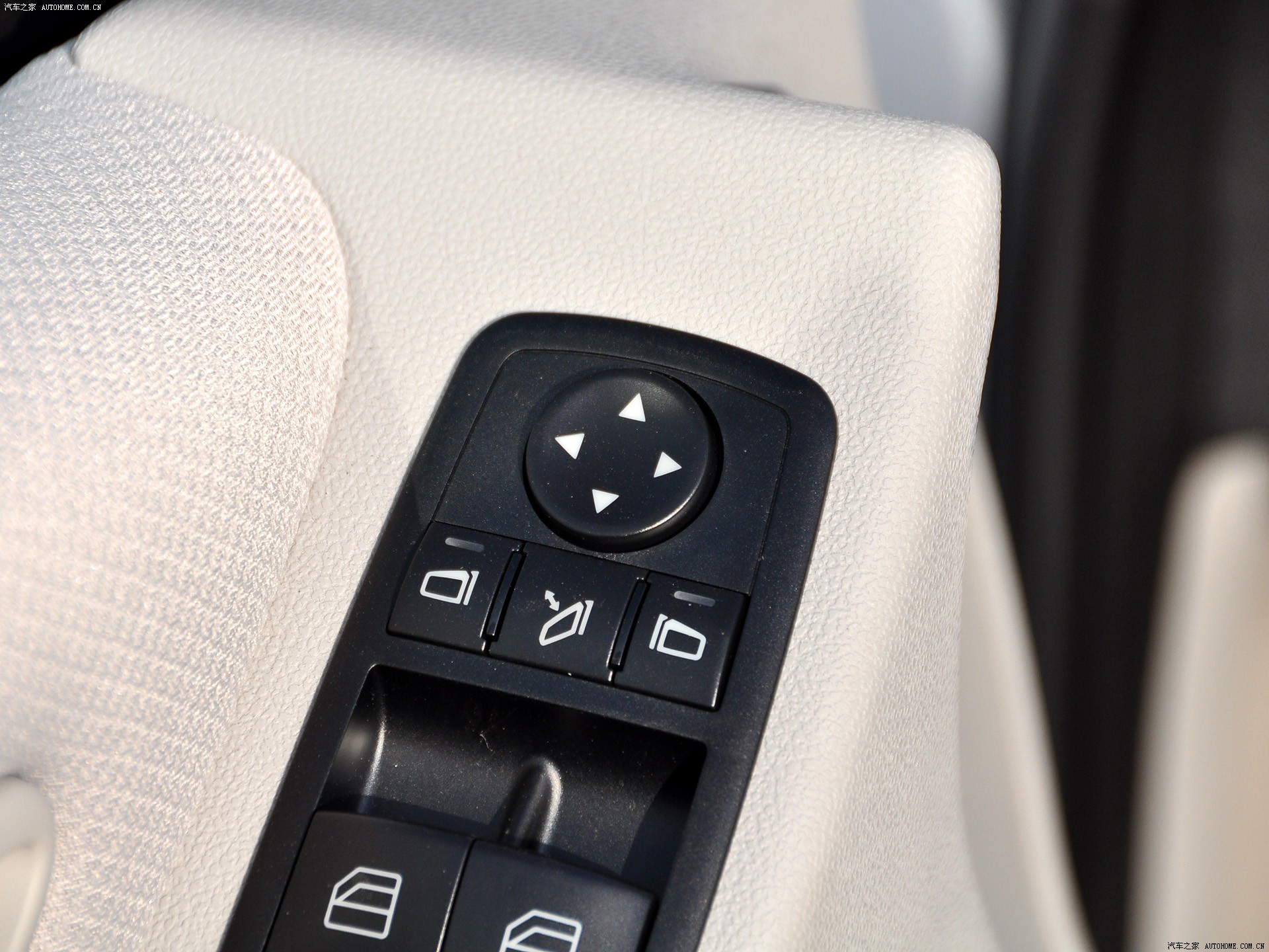 Mercedes-Benz A-Class 2022 — фото 176