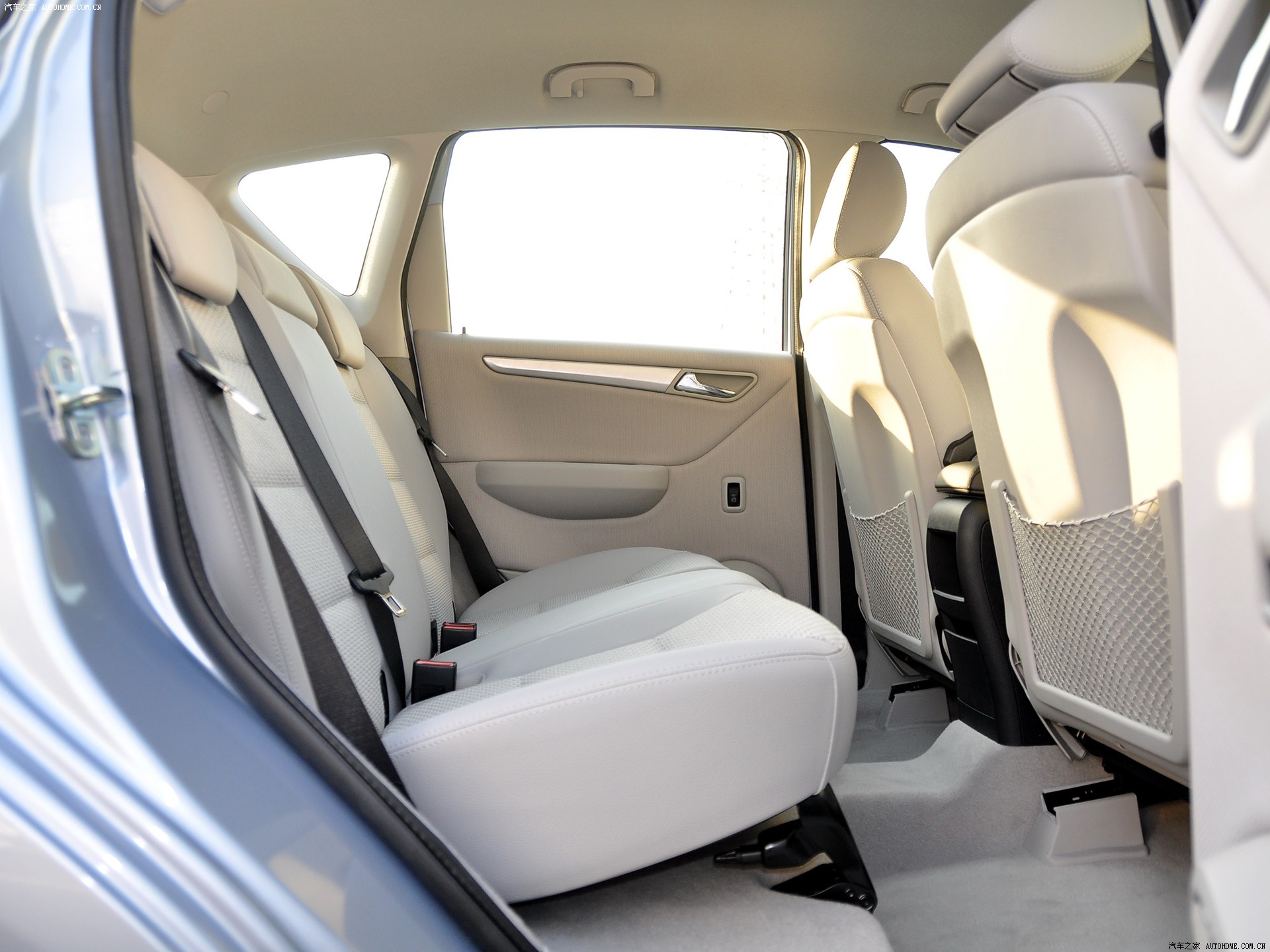 Mercedes-Benz A-Class 2022 — фото 179