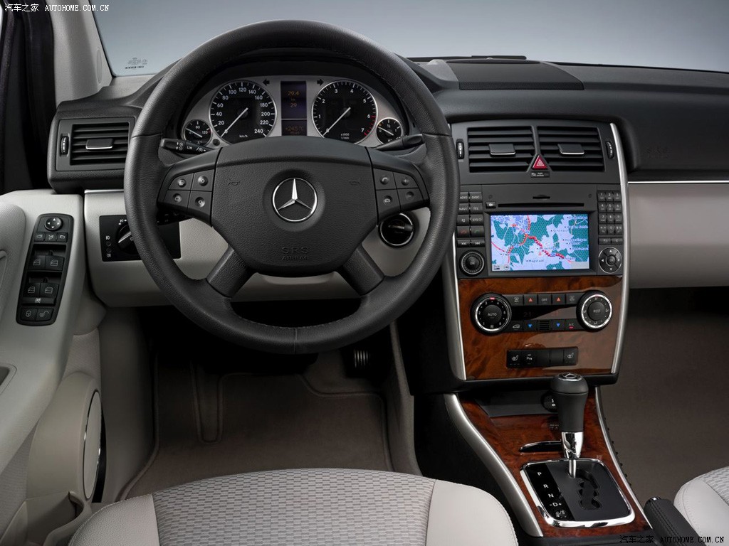 Mercedes-Benz B-Class 2022 — фото 118