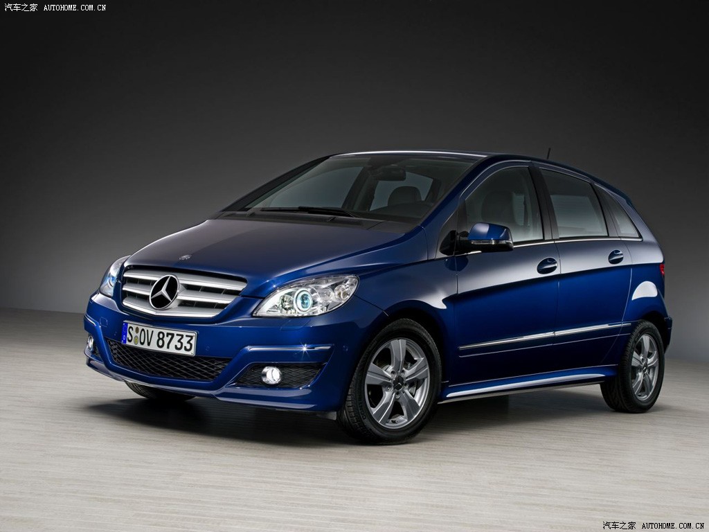Mercedes-Benz B-Class 2022 — фото 31