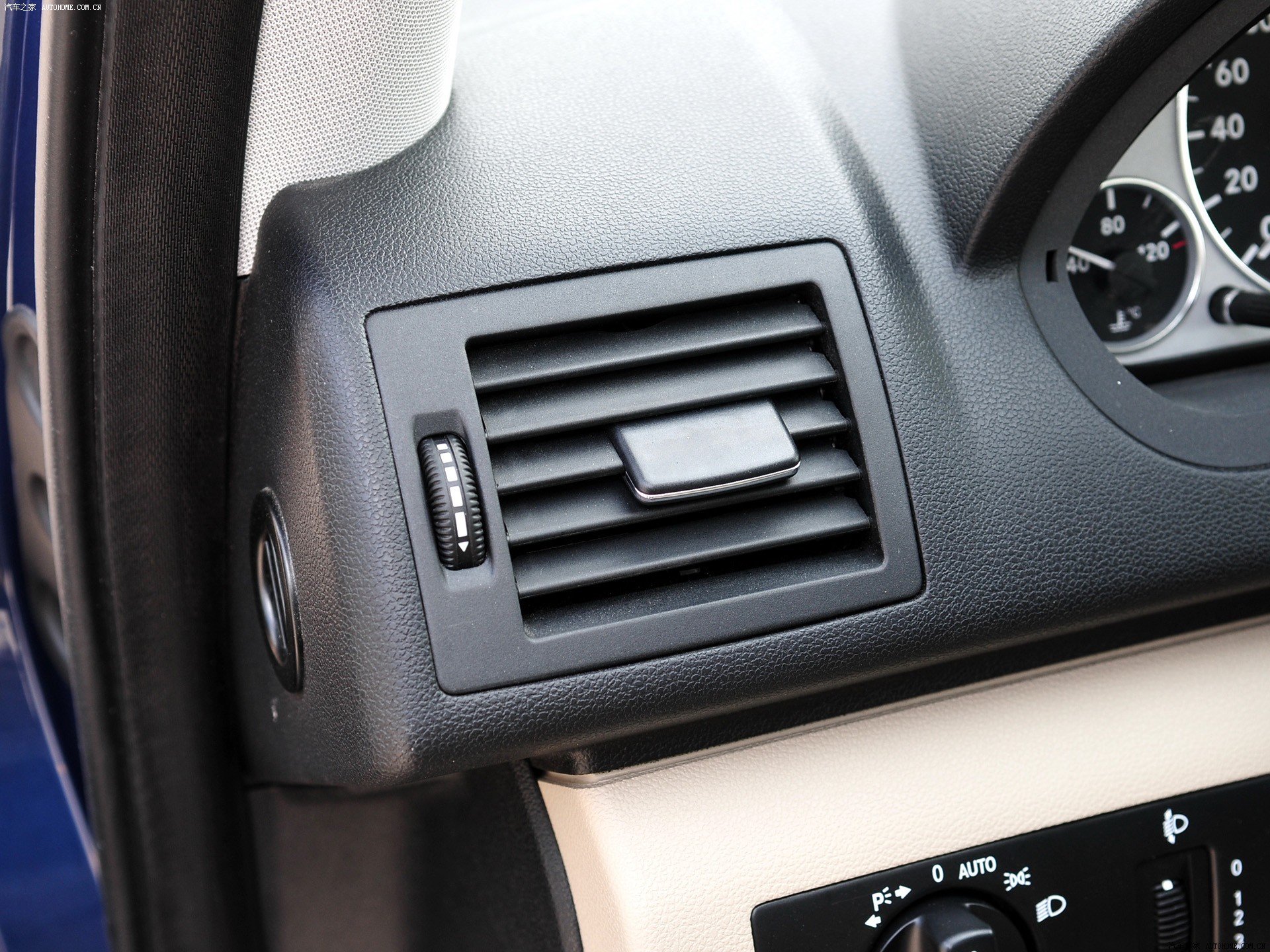 Mercedes-Benz A-Class 2022 — фото 112