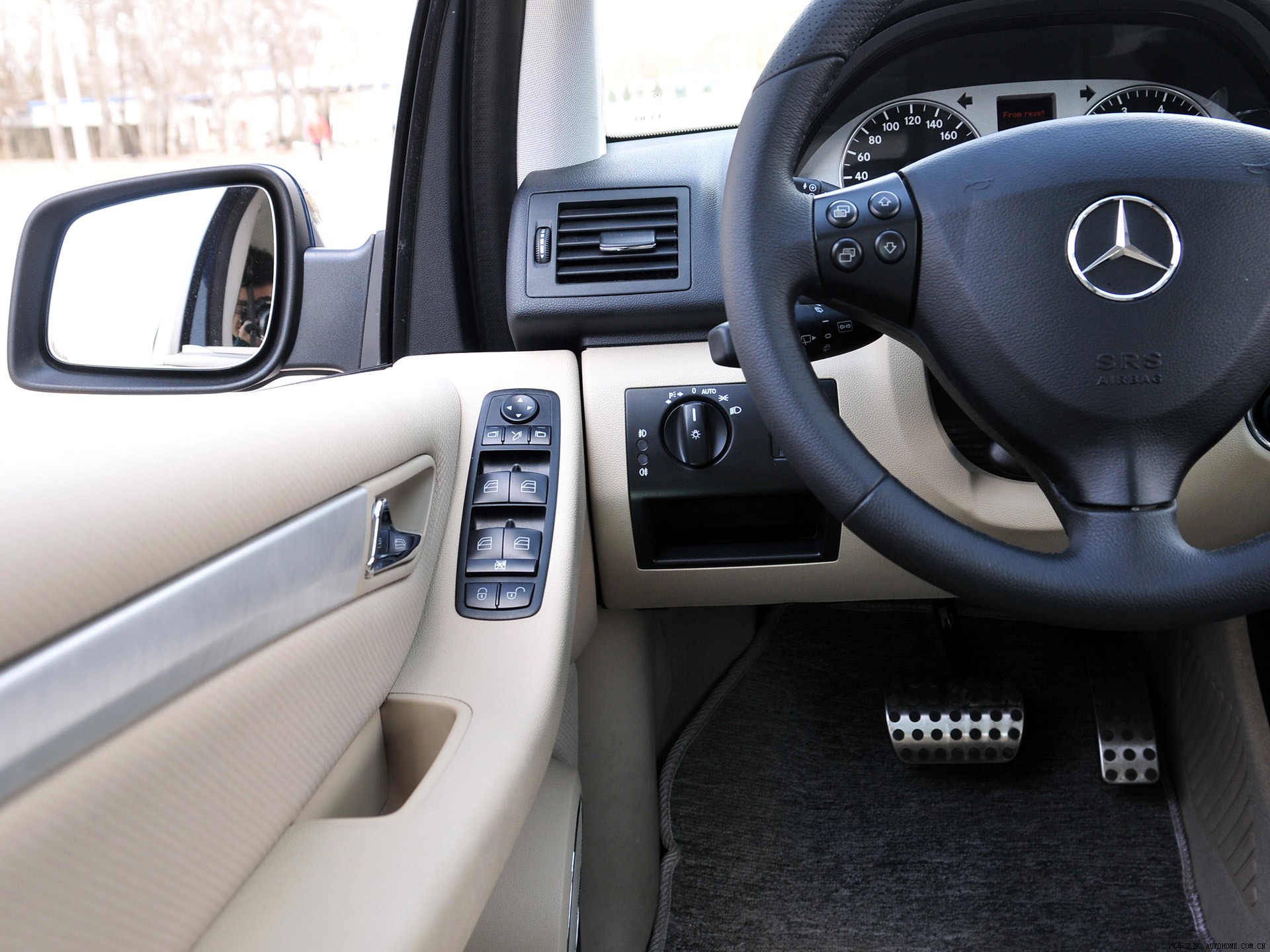 Mercedes-Benz A-Class 2022 — фото 119