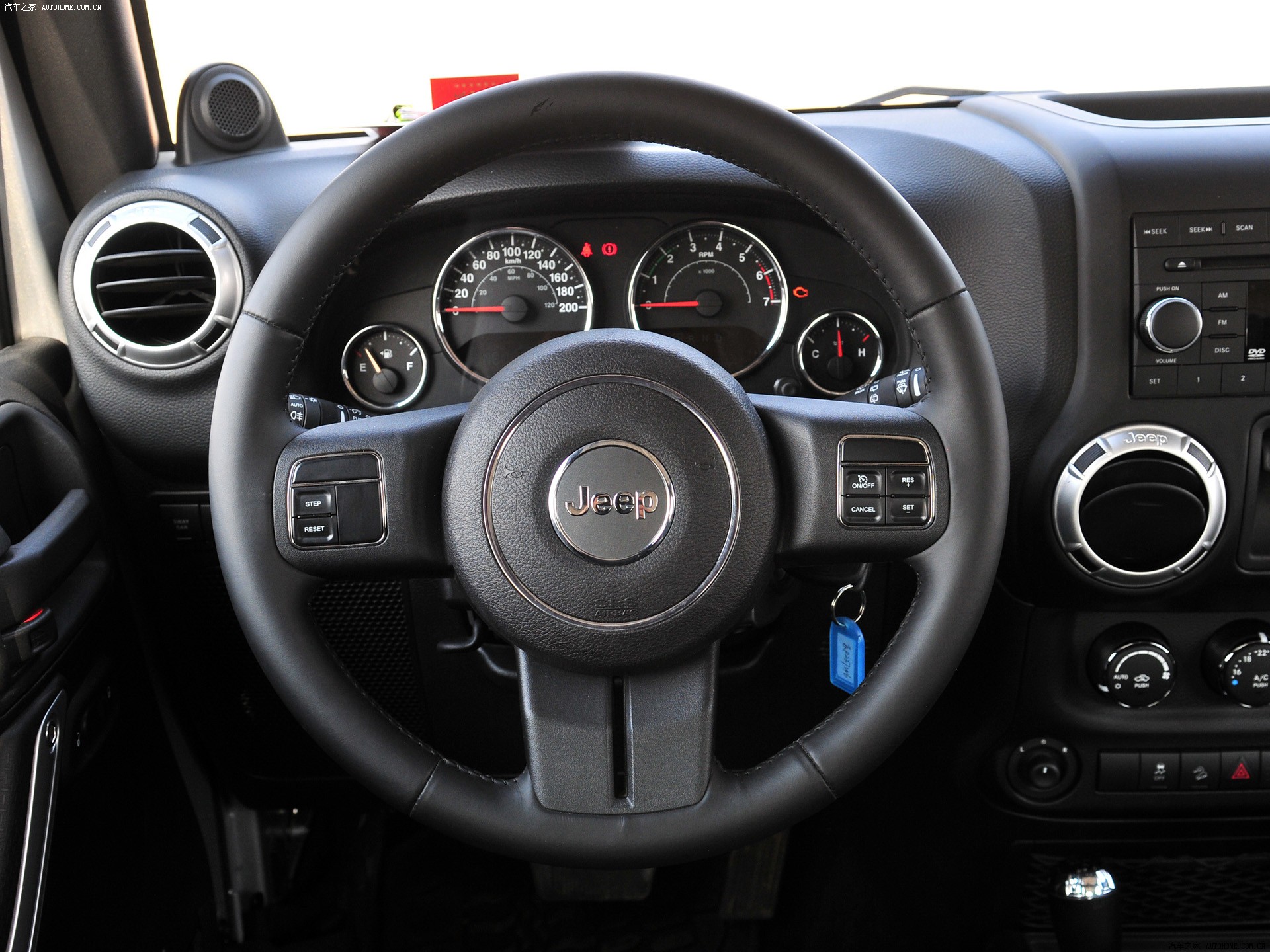 Jeep Wrangler 2026 — фото 153