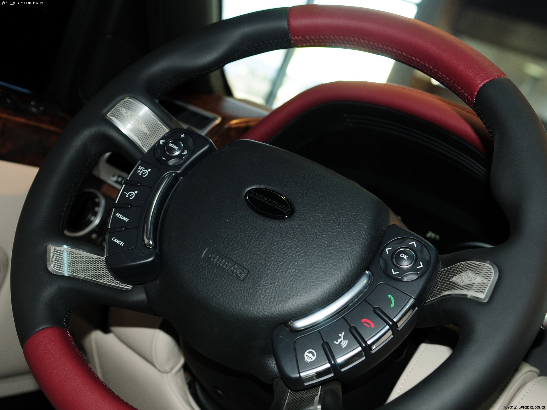 Land Rover Range Rover 2026 — Салон, фото 32