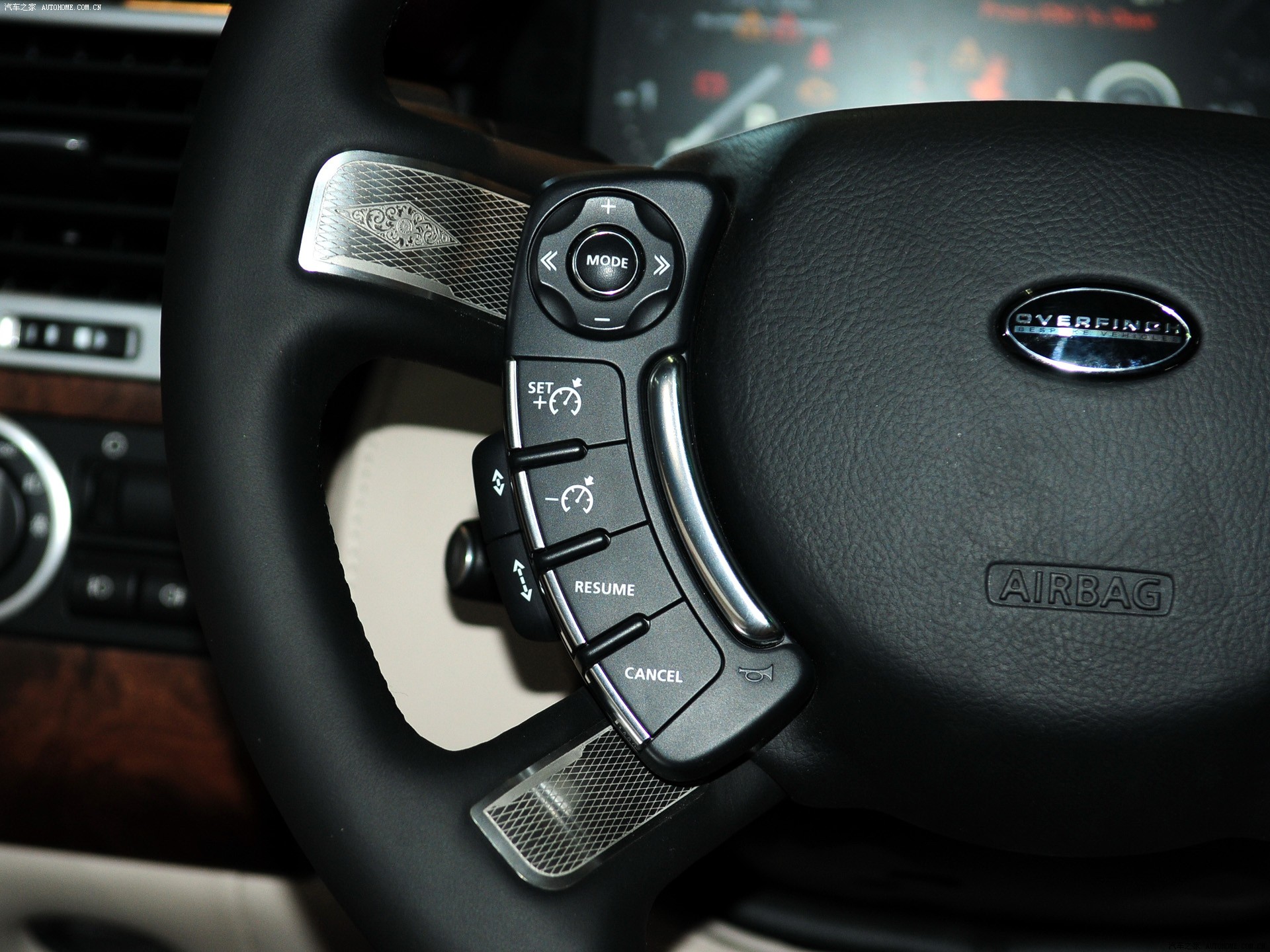 Land Rover Range Rover 2026 — Салон, фото 34
