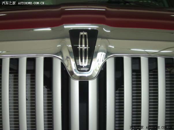 Lincoln Navigator 2025 — Детали, фото 1