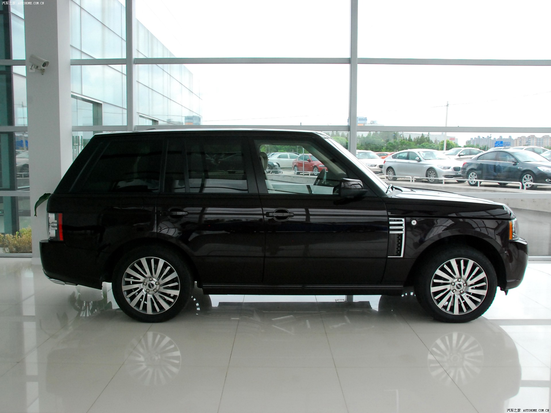 Land Rover Range Rover 2026 — Внешний вид, фото 76