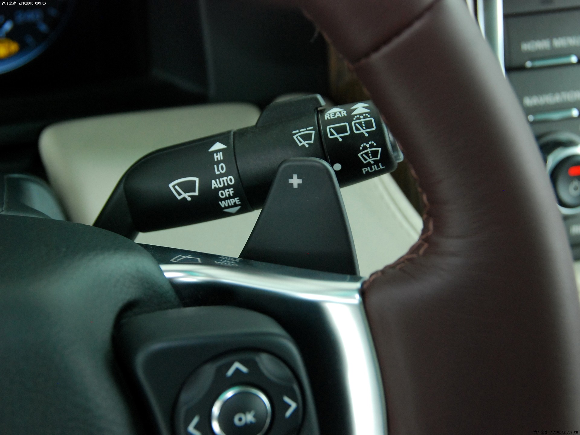 Land Rover Range Rover 2026 — Салон, фото 60
